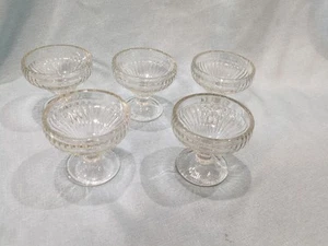 Lot of 5 Jeannette Glass Company Footed Custard Dessert Cups 1950’s Ribbed Sides - Picture 1 of 9