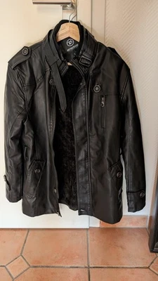 Schöne  Jacke Neu Gr. L Uni  - Bild 1 von 3