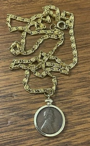 Vintage Encased 1973 One Cent Penny Necklace Gold Tone Scroll Snail Chain 24” - Picture 1 of 8