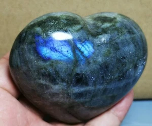 Polished Nice Rainbow Blue Flash Labradorite Spectrolite Heart Reiki Stone - Picture 1 of 12