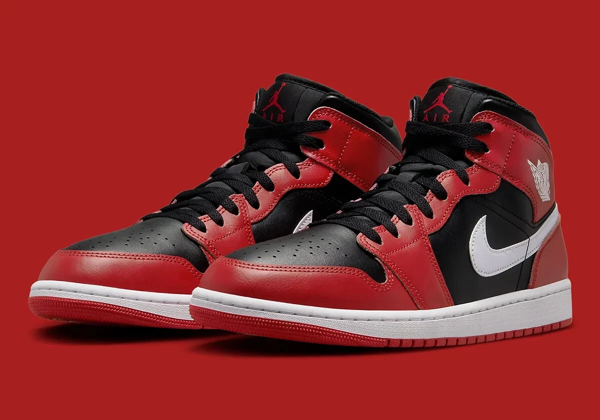 Preços baixos em Jordan 1 Retro Mid Bred | eBay