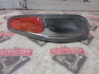 Lâmpada dianteira direita fabricante de equipamento original Chevrolet C5 Corvette 1997-2004 - Imagem 1 de 3