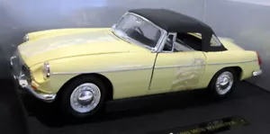 Corgi 1/18 Scale Diecast - 45201 MG MGB Roadster Primrose Yellow - Picture 1 of 4