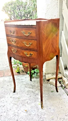 French nightstand inlayed Serpentine Rosewood .Marble Top, With Bronze Mounts. - Image 1 of 4