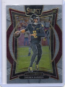 2024 Panini Select - Concourse Jayden Daniels #26 (RC) Washington Commanders - Picture 1 of 2