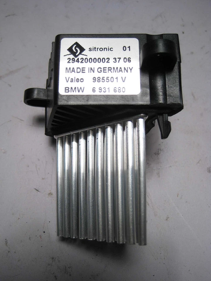 BMW E39 E53 X5 Final Stage Blower Motor Resistor 1997-2006 USED OEM - Image 1 of 3