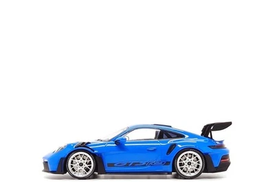 Minichamps 1:18 Porsche 911 GT3 RS (992) in Shark Blue / Silver Wheels - Image 1 of 4