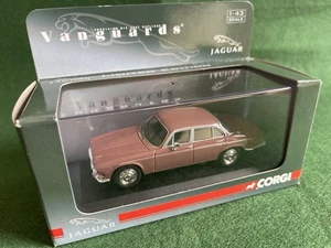Daimler Sovereign Heather Diecast 1:43 Vanguards VA08803 - Bild 1 von 1