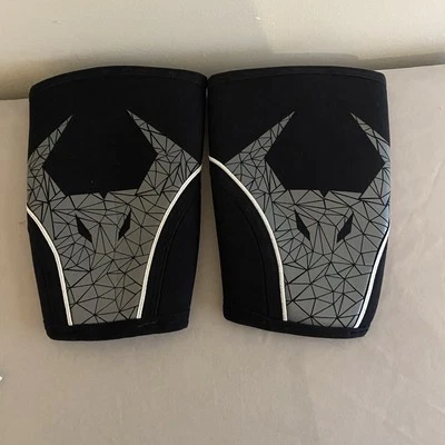 Pack Of 2 Landwill Compression, Support, Breathable Sz Medium Knee Braces NWT - Image 1 of 4