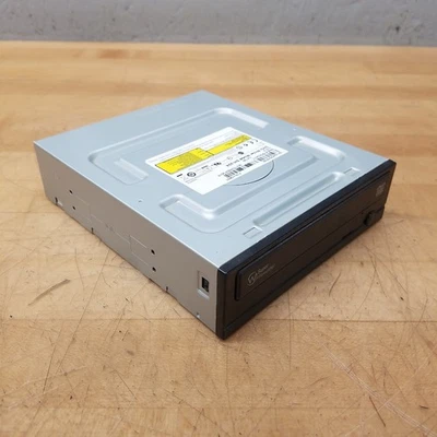 Toshiba SH-224DB/BEBE, DVD Writer - USED - Image 1 of 4