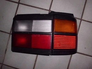 Rücklicht rechts innen/außen VW Passat B3 Variant Typ315 Bj.89 - Bild 1 von 2