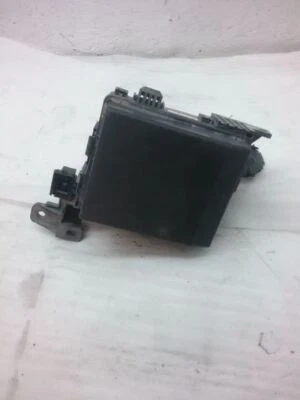 Compartimiento de motor de caja de relé de fusibles compatible con 01-08 ECLIPSE HO140-P Foto 1 de 4