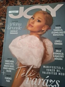 Ariana Grande,Florence Pugh,Adam Brody,Alexis Bledel,Hungarian magazine 2024 - Picture 1 of 20