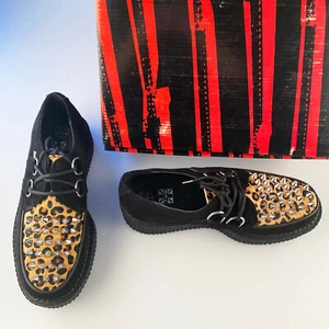 T.U.K. Size 3 A8363 $130 CAD Leopard Stud Creepers Black Suede Sneaker TUK Shoes - Bild 1 von 4