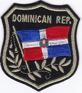 DOMINICAN REP. Flag in shield Embroidered Patches 3.25"x2.75" iron-on - Picture 1 of 1