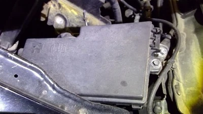 Caja de fusibles motor sin lámpara de nivel de lavadora se adapta a 10-12 MAZDA CX-7 466219 Foto 1 de 4