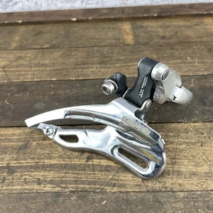 Shimano Deore XT FD-M738 Front Derailleur Top 31.8mm Clamp Mountain Bike 130g - Picture 1 of 12