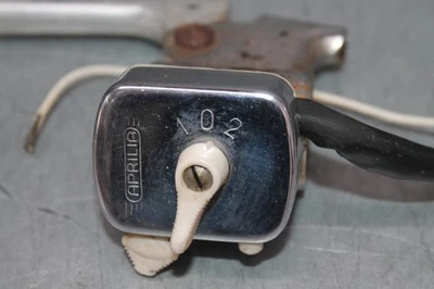 De colección Ducati Monza Junior JR Aprilla Luz Interruptor Señal DM160 DM 160 Foto 1 de 4