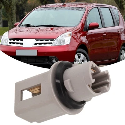 Car Light Holder Lamp Holder Replacement Installation Wear-resistant Easy To Use - Image 1 of 4