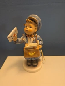 Hummel Figur #119 "Postbote" 5,5" groß TMK-7 signiert West Germany  - Bild 1 von 3