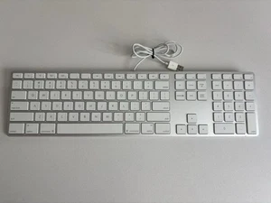 Genuine Apple A1243 Wired USB Keyboard w/ Num Keypad for iMac, Mac Mini - Picture 1 of 8