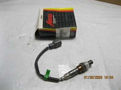Genuine Toyota OEM 89467-41021 Air Fuel Oxygen Sensor (reboxed by Airtex 5S6205) Foto 1 de 4
