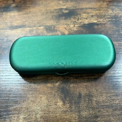 Estuche rígido para gafas verde Clam Foto 1 de 3