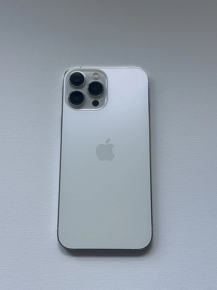 Apple iPhone 13 Pro Max 128 GB Unlocked - Very Good Condition - White - 87% READ - Image 1 of 4