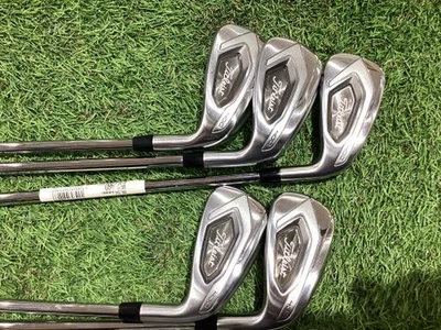 Titleist T400 Iron Set  5pcs 7-9,pw,43 NS PRO 950GH neo Flex Stiff Right-Handed - Image 1 of 4