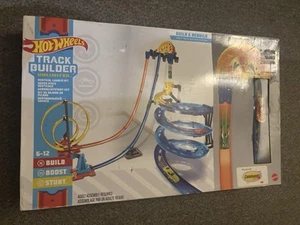 2019 Mattel Hot Wheels Vertical Launch Kit Track Builder System Sealed - Picture 1 of 3