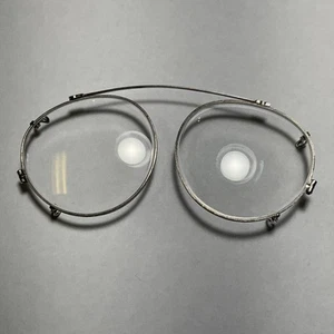 Vintage Metal Clip On Eyeglasses - NR 840 - Picture 1 of 2