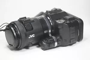 Fotocamera di memoria HD JVC modello: GC-PX100BE USATA - Foto 1 di 17
