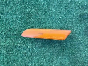 Lexus ES300 ES330 Signal Marker Lamp Driver Side 2002-2006 OEM - Picture 1 of 3