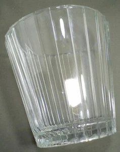 Cubo de hielo vaso de vino de champán con paneles acanalados verticales altura 8 1/4" pesado - Imagen 1 de 3