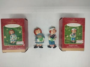 HALLMARK RAGGEDY ANN AND ANDY 2001 SET OF TWO CHRISTMAS KEEPSAKE ORNAMENTS - Picture 1 of 6