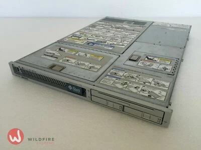 Sun Fire V215, 2x 1.5GHz, 8GB, 2x 73GB 10K, 2x PSUs, Rackmount Kit  - Image 1 of 4