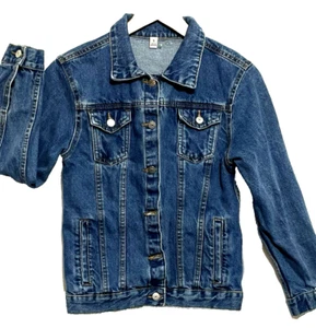 Denim Jacket Women Size Small Blue Medium Wash  - Picture 1 of 5