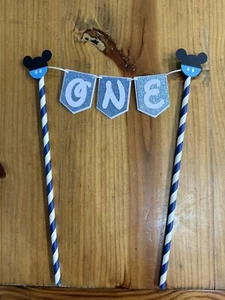 Disney inspiriert Mickey Geburtstag Tortenaufleger Banner "ONE" blau Glitzer - Bild 1 von 5