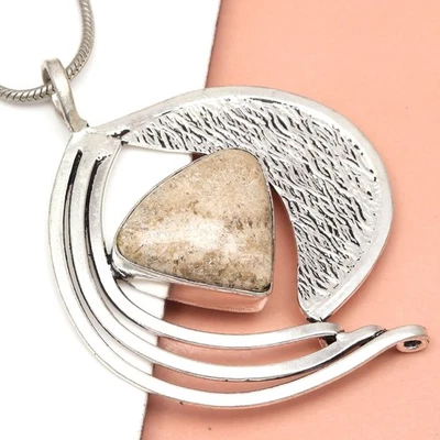 Ciondolo gioiello in argento fatto a mano con pietra preziosa corallo... - Immagine 1 di 4