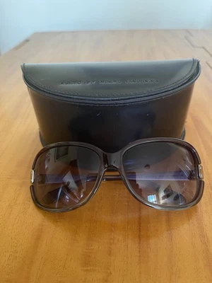 Marc by Marc Jacobs Women's Sunglasses MMJ 086/S NQR 64 130 Smoke Frame Silver - Image 1 of 4