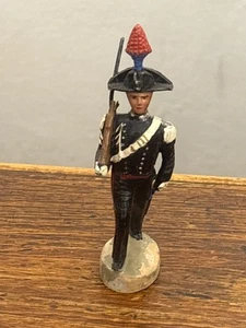 FIGIR-Soldatino in pasta anni’30-Carabiniere  con  Lucerna - Bild 1 von 2