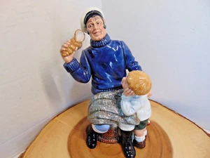 Royal Doulton Song of the Sea Figurine HN2729 - Picture 1 of 6