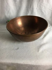Vintage large 9" diameter French Copper Mixing Bowl with brass hanging ring - Picture 1 of 7