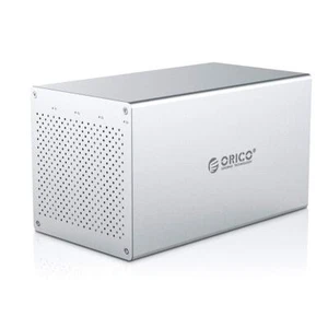 4 Bay Externe Festplattengehäuse TYP B Docking Station für 2.5/3,5 Zoll HDD SATA - Bild 1 von 14