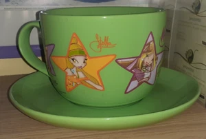 JUEGO TAZA + PLATO WINX CLUB 1 De colección 2007 STELLA BLOOM FLORA MUSA TECNA AISHA - Imagen 1 de 10