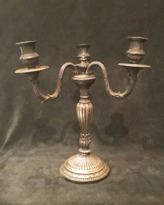 CHANDELIER ANCIEN 3 FEUX METAL ARGENTÉ,  HAUTEUR 31 CM - Photo 1/4