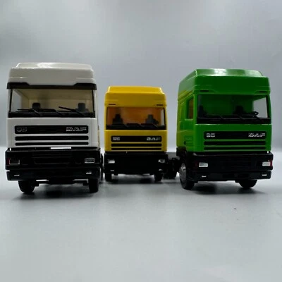 Collection of cars (3 pcs) Tractor unit DAF95 scale 1/87 (HO) - Image 1 of 4