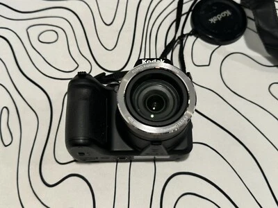 Kodak PIXPRO AZ401 negro - excelente Foto 1 de 4