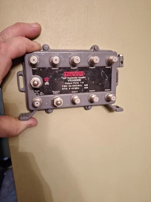 Antronix 8 Port Bi-Directional Cable TV Splitter Signal Booster/Amplifier - Image 1 of 2