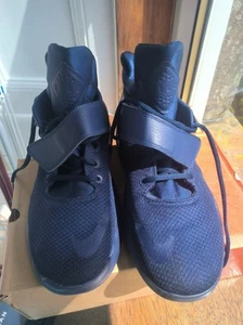 Nike Kawzi Textile Shoe/boot UK 9 - Picture 1 of 8